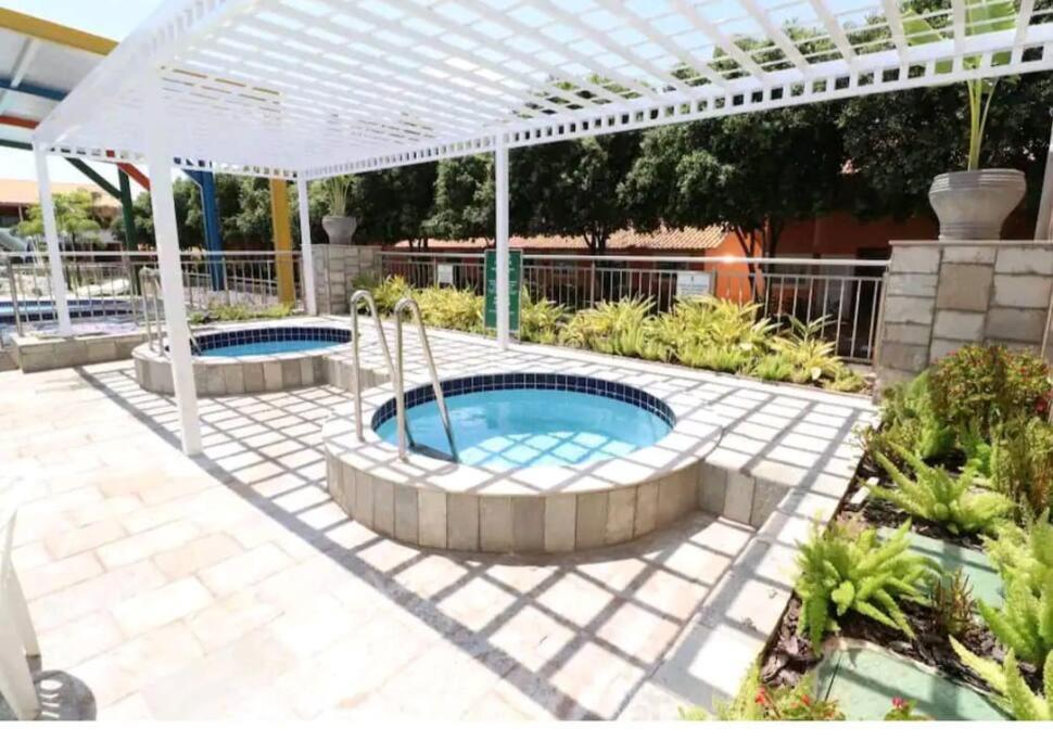 Casa de férias Dirioma Fiori 410 Descanso, Paz, Alegria E Muita Diversao Em Aguas Termais *